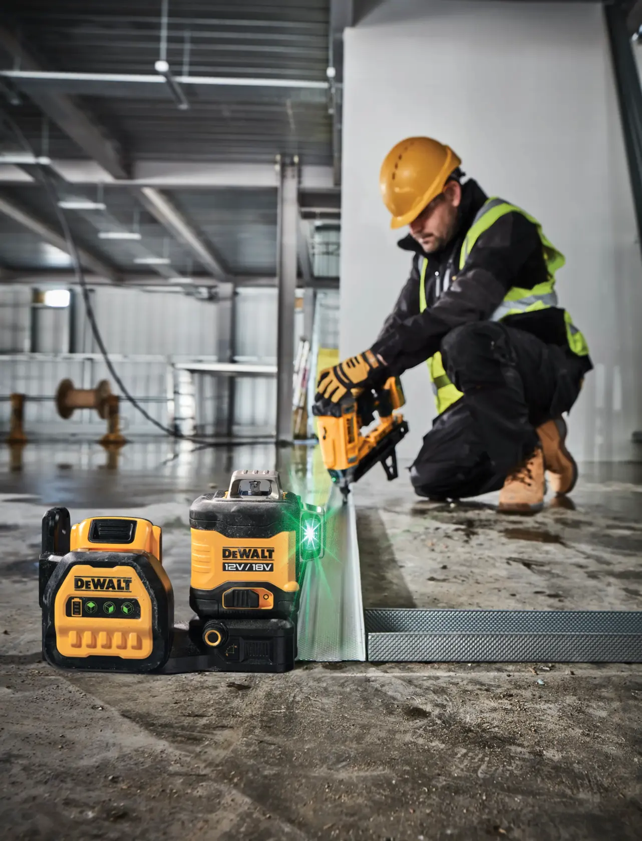 3x360 Multilinien Laser Grün 18V