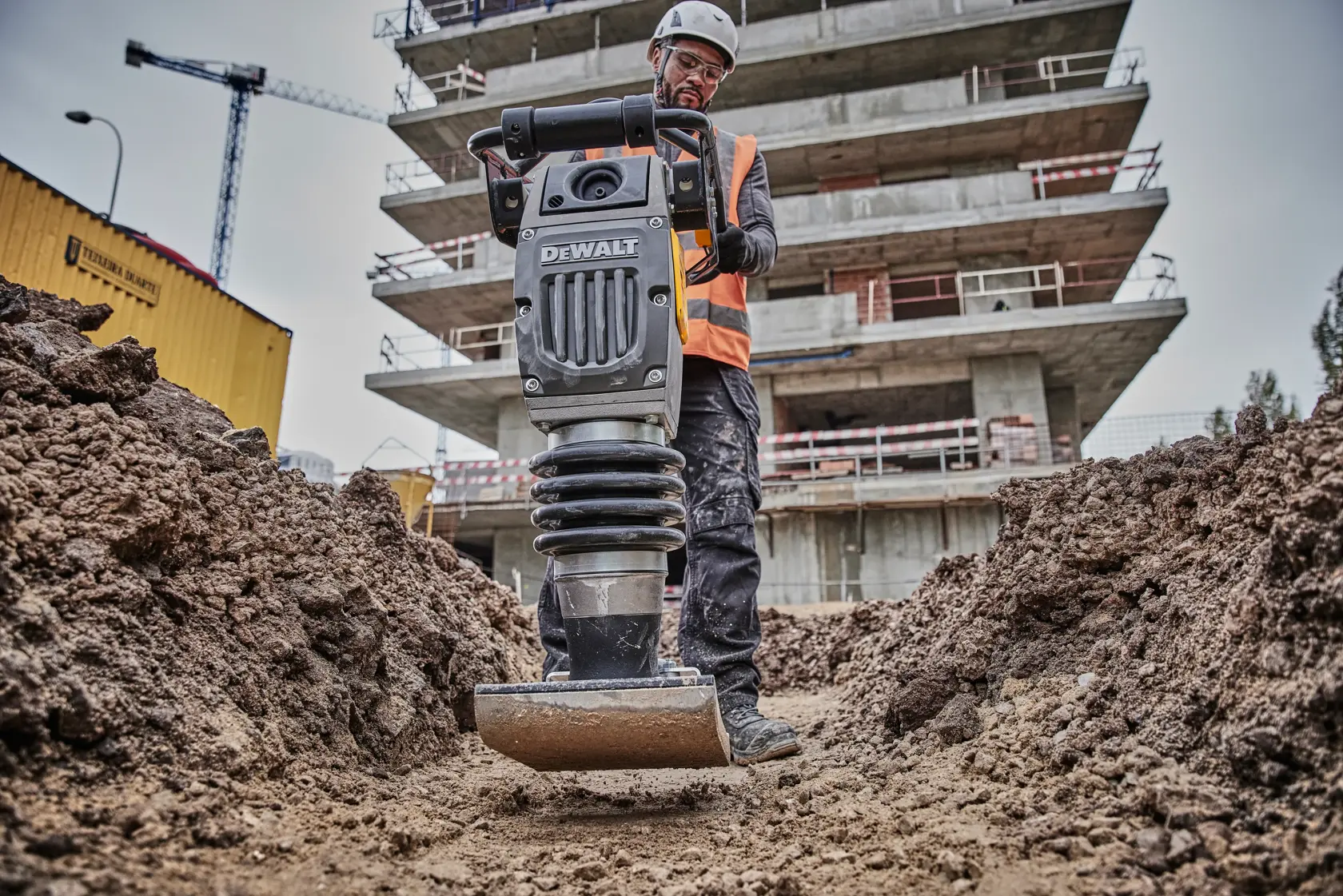 DEWALT POWERSHIFT Akku-Stampfer, 60 kg-Klasse, 11,6 kN