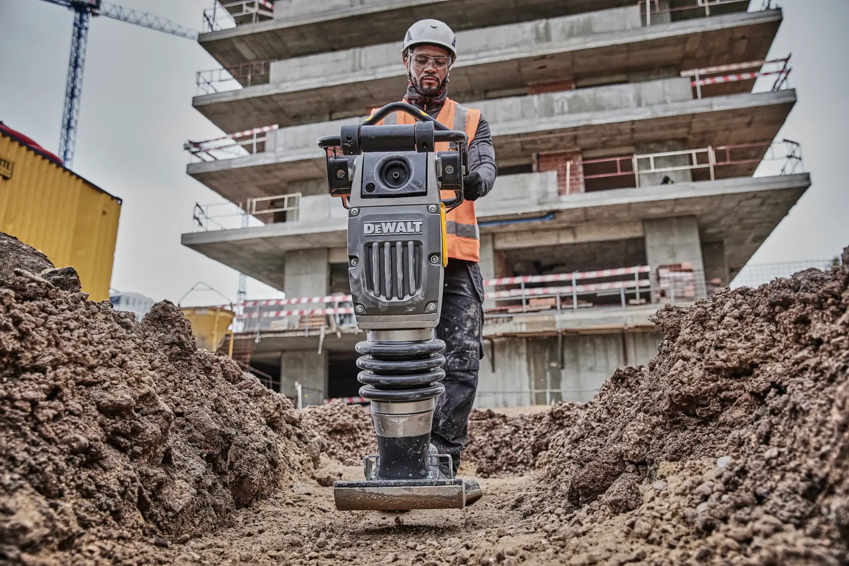 DEWALT POWERSHIFT Akku-Stampfer, 60 kg-Klasse, 11,6 kN
