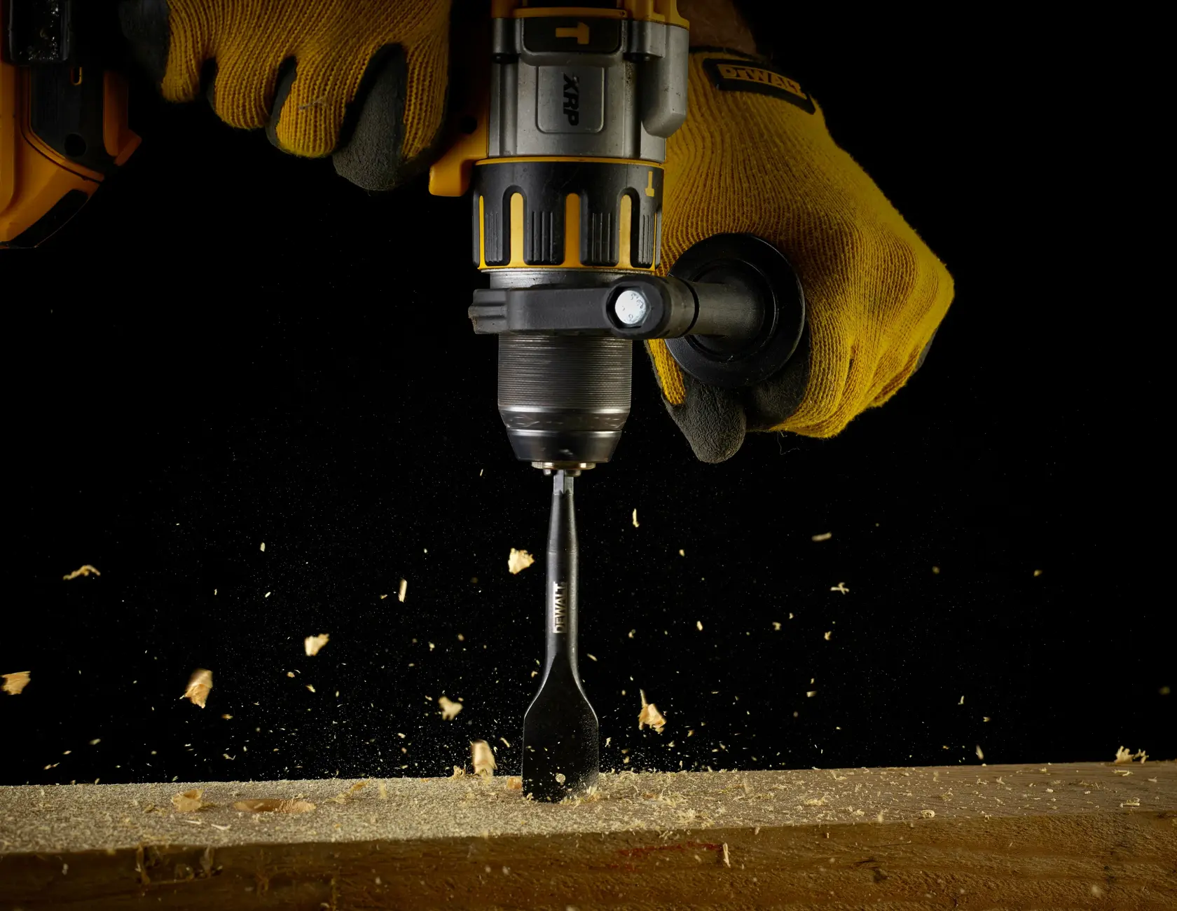 EXTREME DEWALT® Holz-Fräsbohrer - 32mm Ø / 152mm A-Länge - Einzelpack