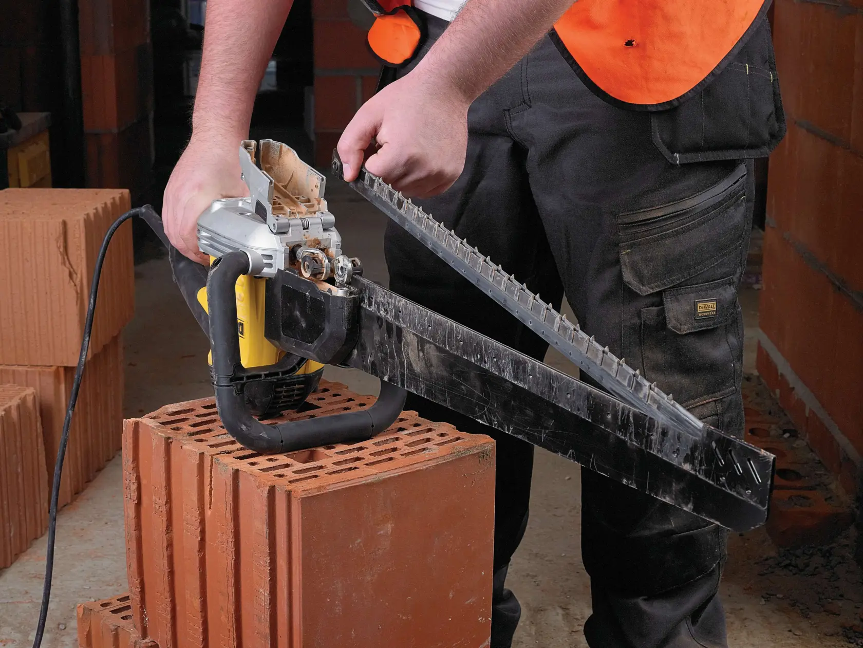 1.700 Watt Spezialsäge 430mm